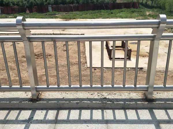 不锈钢护栏案例